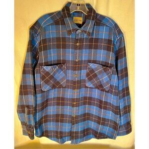 VTG ST JOHN’S BAY Flannel Shirt Button Down Blue Plaid Size Med